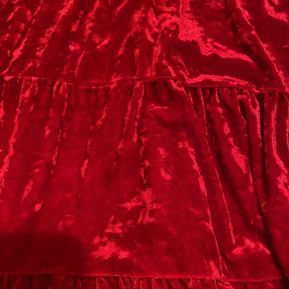 Riley&Rae woman’s velvet red dress Classic look Valentine’s vibe - Picture 4 of 5